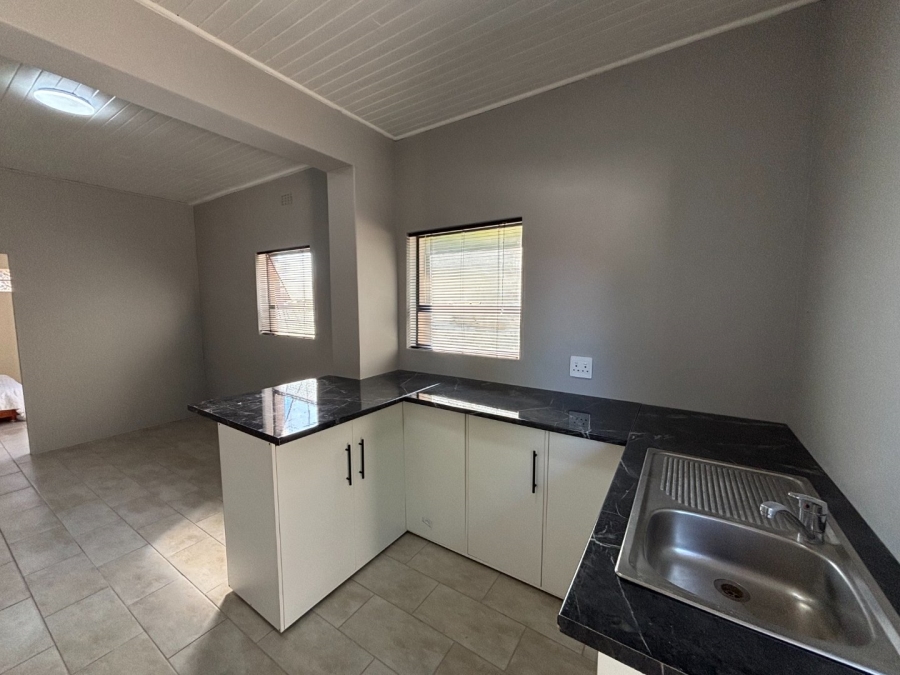 To Let 1 Bedroom Property for Rent in Townsend Estate Western Cape
